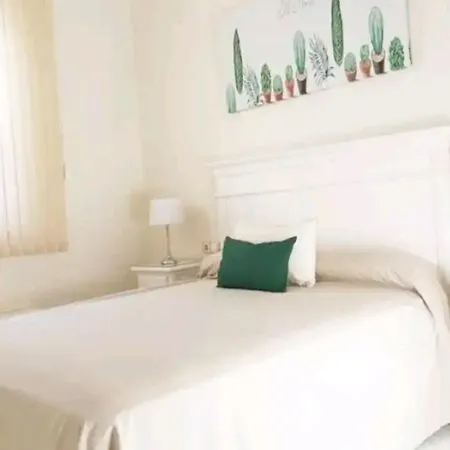 Magdalena Star Apartment Seville